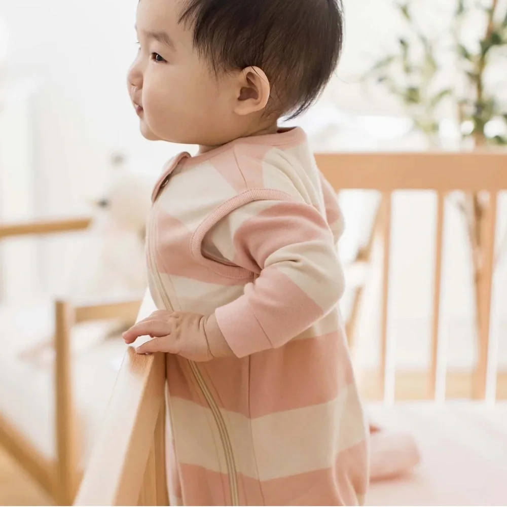 BURT’S BEES BABY Pink and White Striped Sleep Sack NWT SZ MEDIUM #408